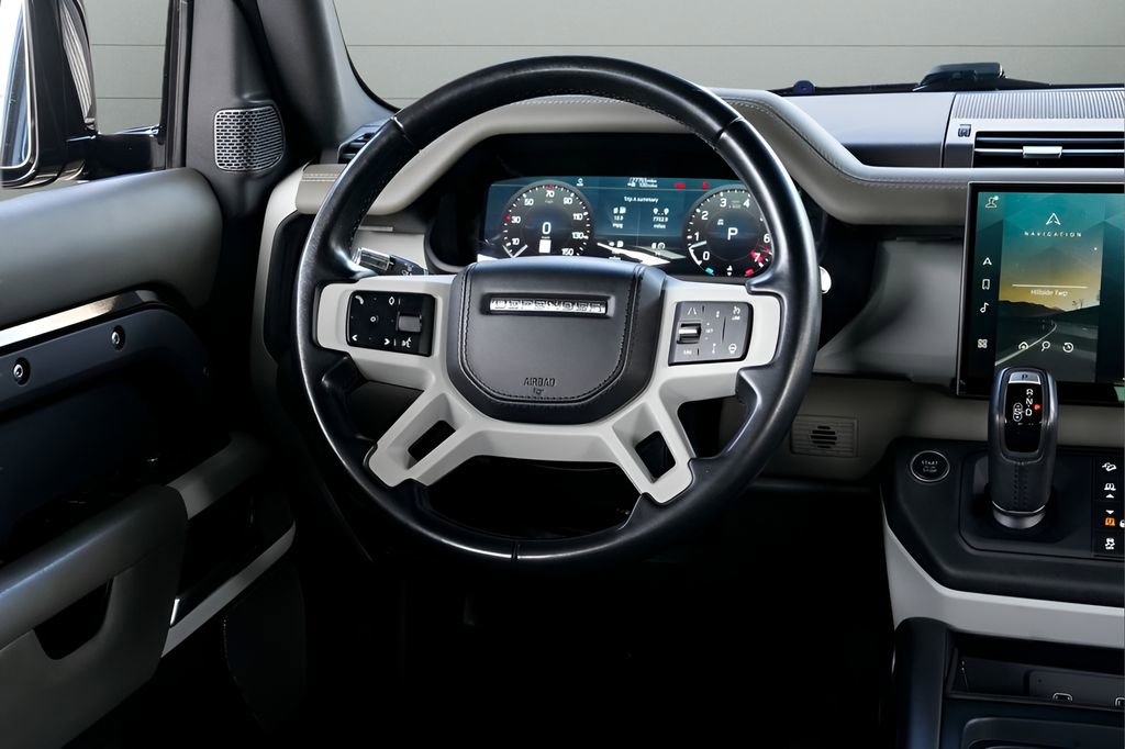 Used 2022 Land Rover Defender 110 XS Edition image 31