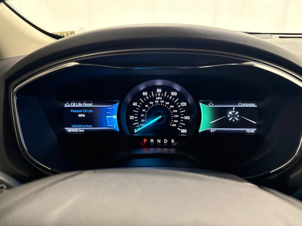 Used 2020 Ford Fusion SE AWD/4WD image 31