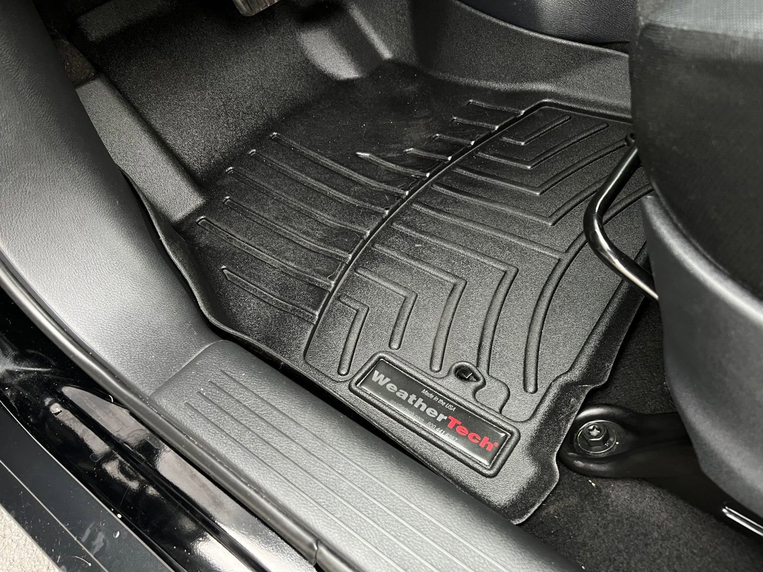 Used 2020 Nissan Kicks SR image 10