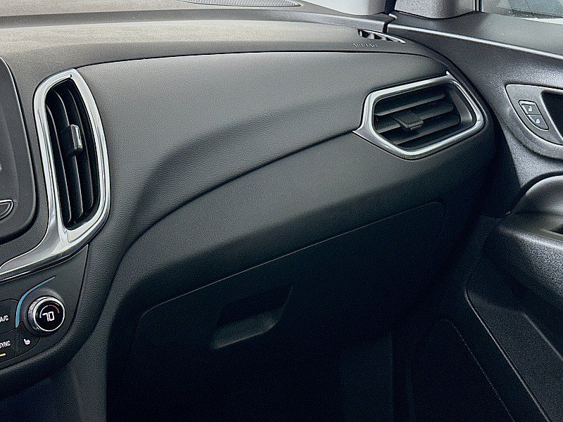 Used 2024 Chevrolet Equinox LT FWD image 22