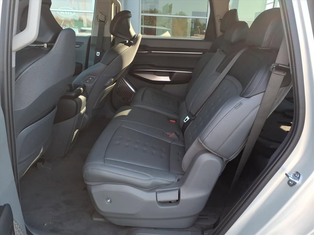 New 2026 Kia EV9 Wind AWD/4WD image 11