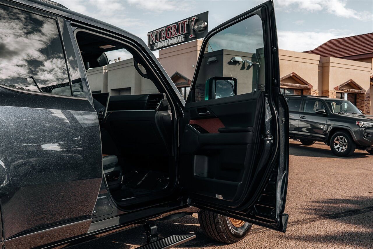 Used 2024 Lexus GX 550 w/ Cold Area Package AWD/4WD image 58