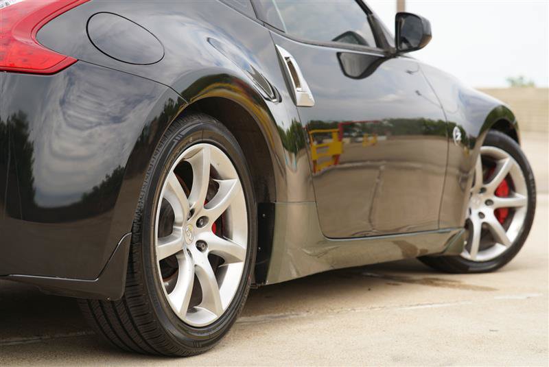 Used 2014 Nissan 370Z Touring w/ Sport Package RWD image 16