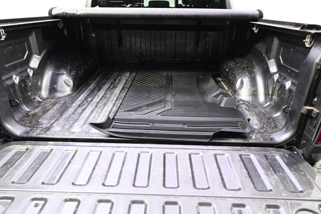 Used 2020 RAM 1500 Laramie AWD/4WD image 19