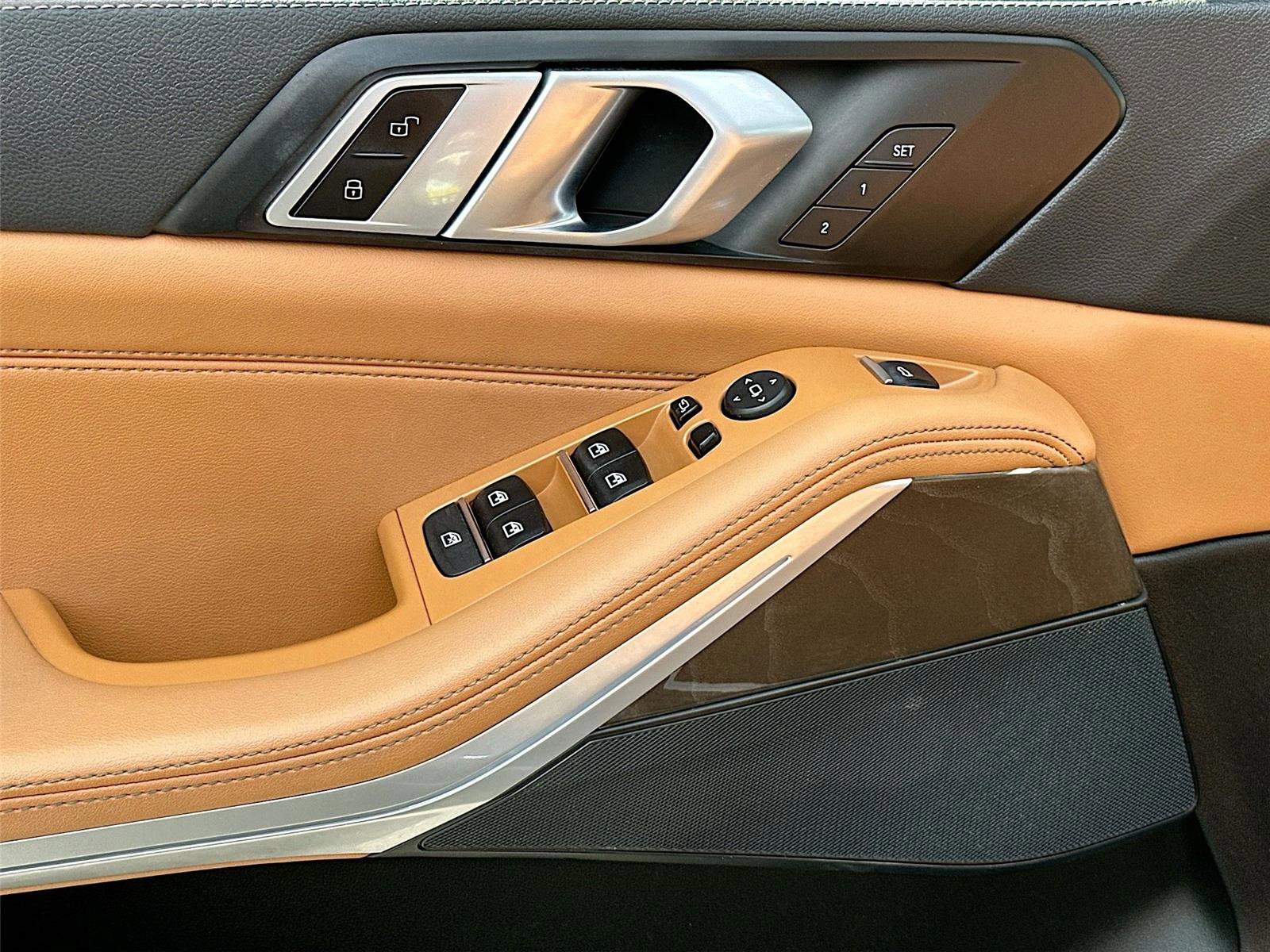 Used 2023 BMW X5 xDrive40i w/ Premium Package image 18