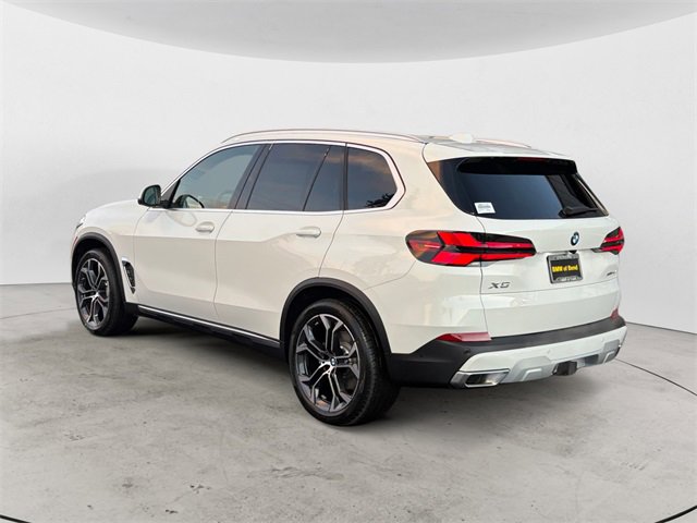 New 2026 BMW X5 xDrive40i w/ Premium Package image 5