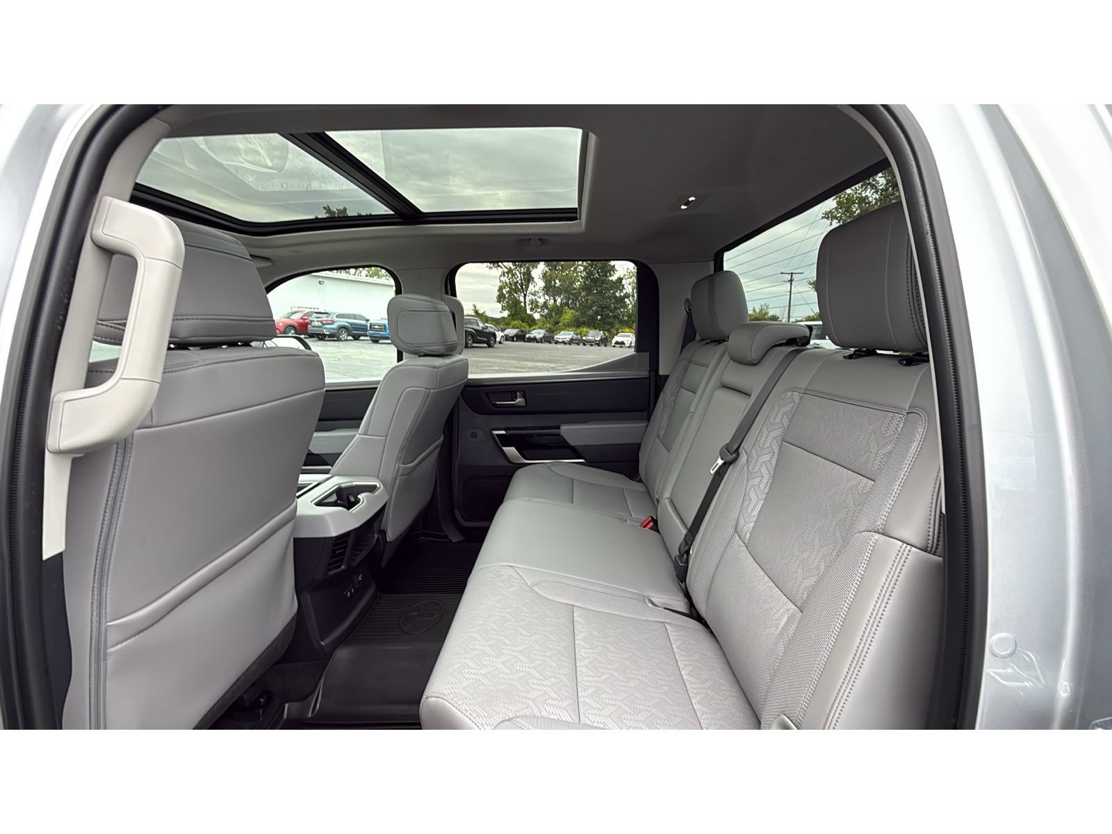 Used 2024 Toyota Tundra Limited w/ TRD Off-Road Package AWD/4WD image 34