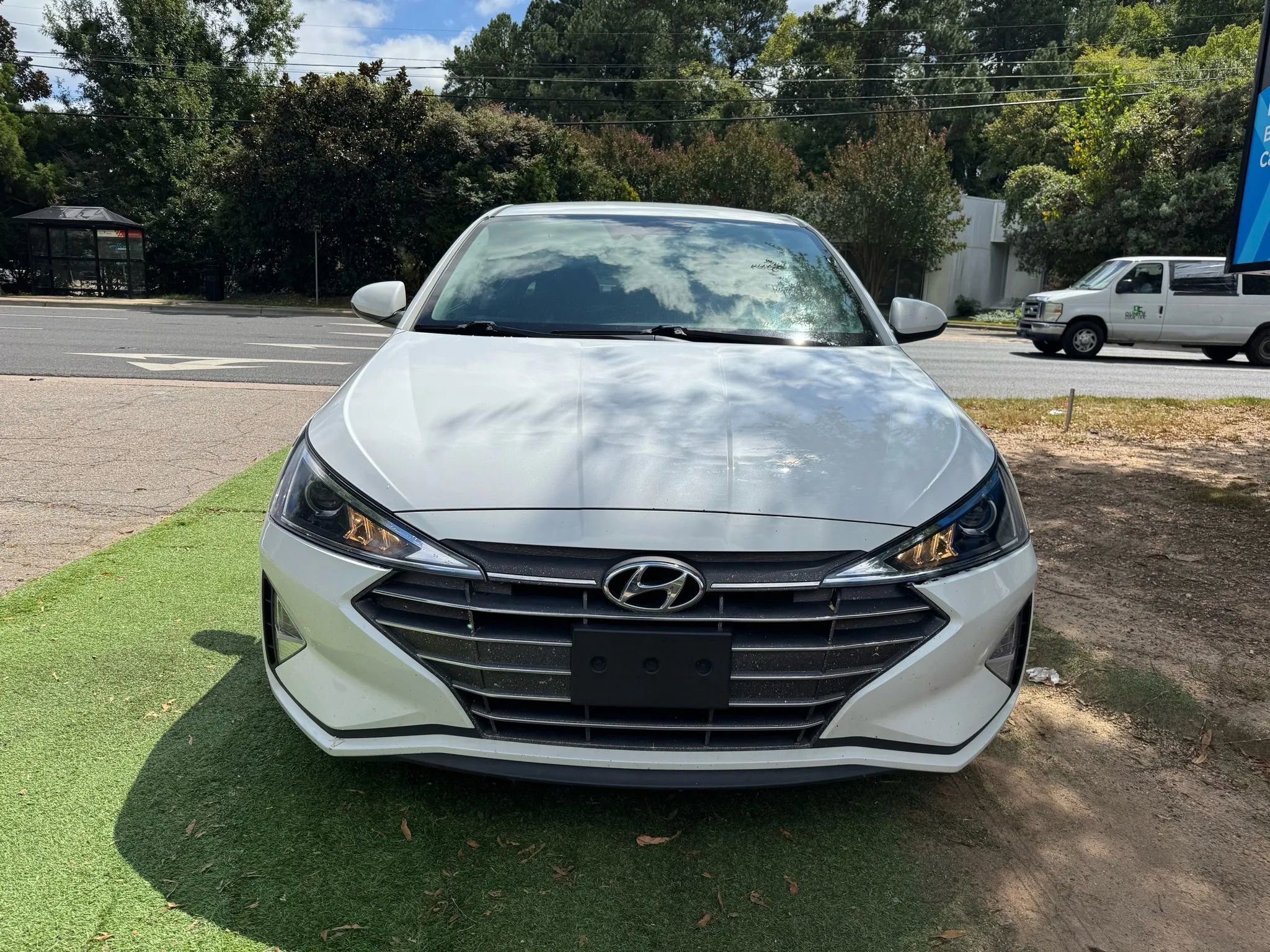 Used 2019 Hyundai Elantra SEL w/ Cargo Package image 6