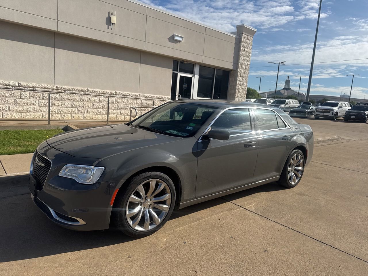 Used 2017 Chrysler 300 Limited