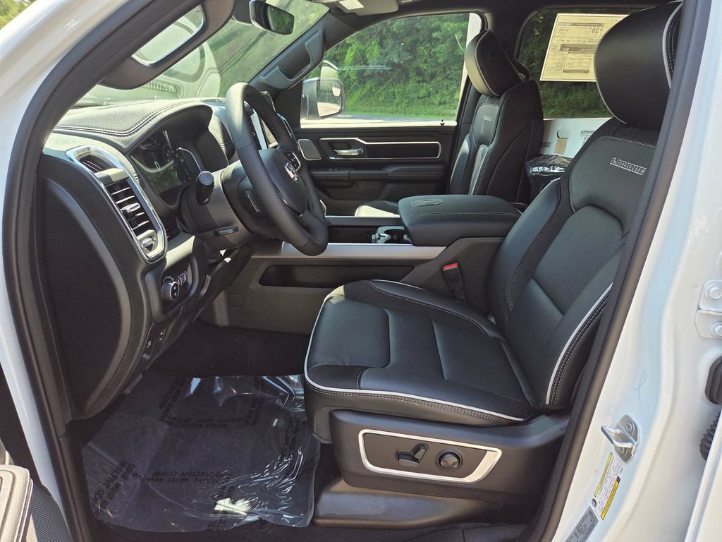 New 2026 RAM 1500 Laramie w/ Night Edition AWD/4WD image 11