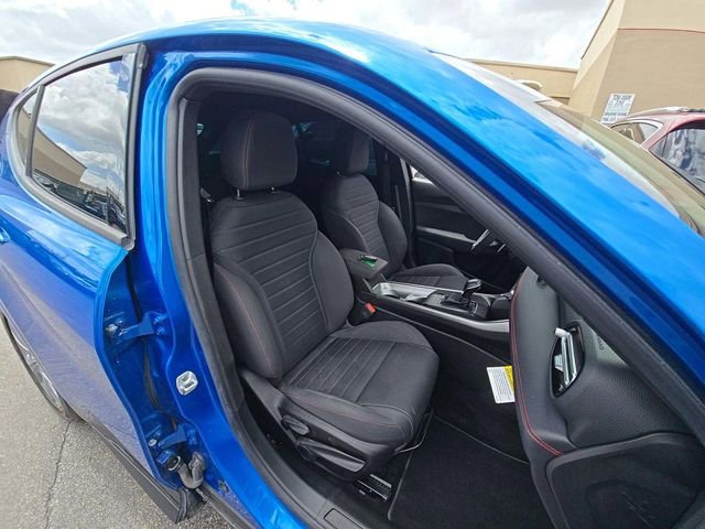 Used 2024 Dodge Hornet R/T image 4