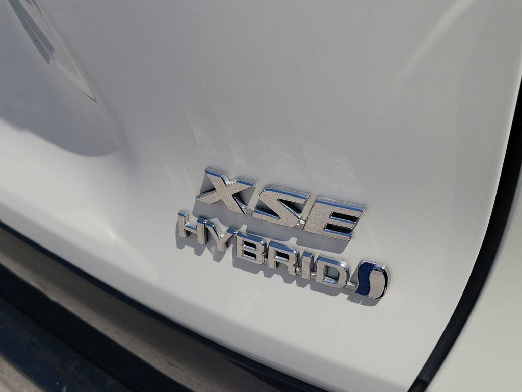 Certified 2022 Toyota RAV4 XSE AWD/4WD image 8