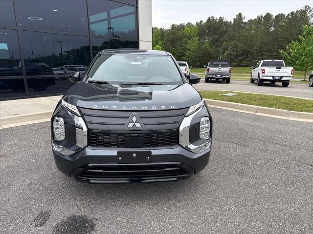 New 2026 Mitsubishi Outlander LE AWD/4WD image 2