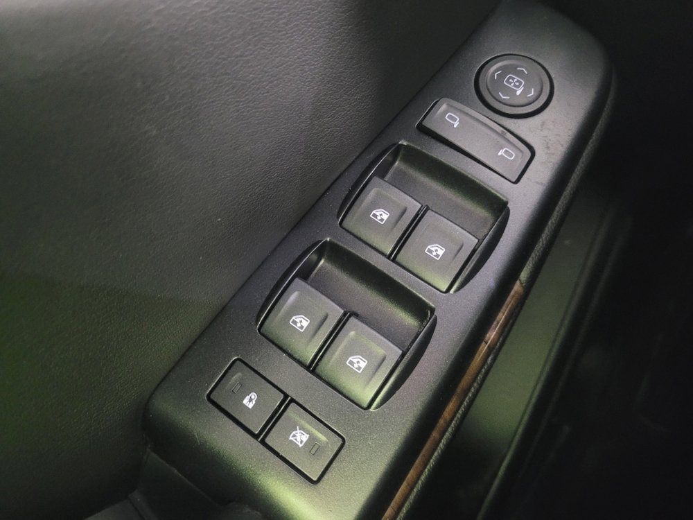 Used 2019 Chevrolet Tahoe LS image 27