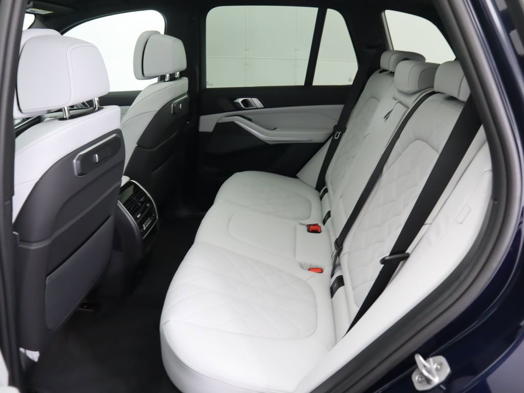 Certified 2026 BMW X5 xDrive40i w/ Climate Comfort Package image 22