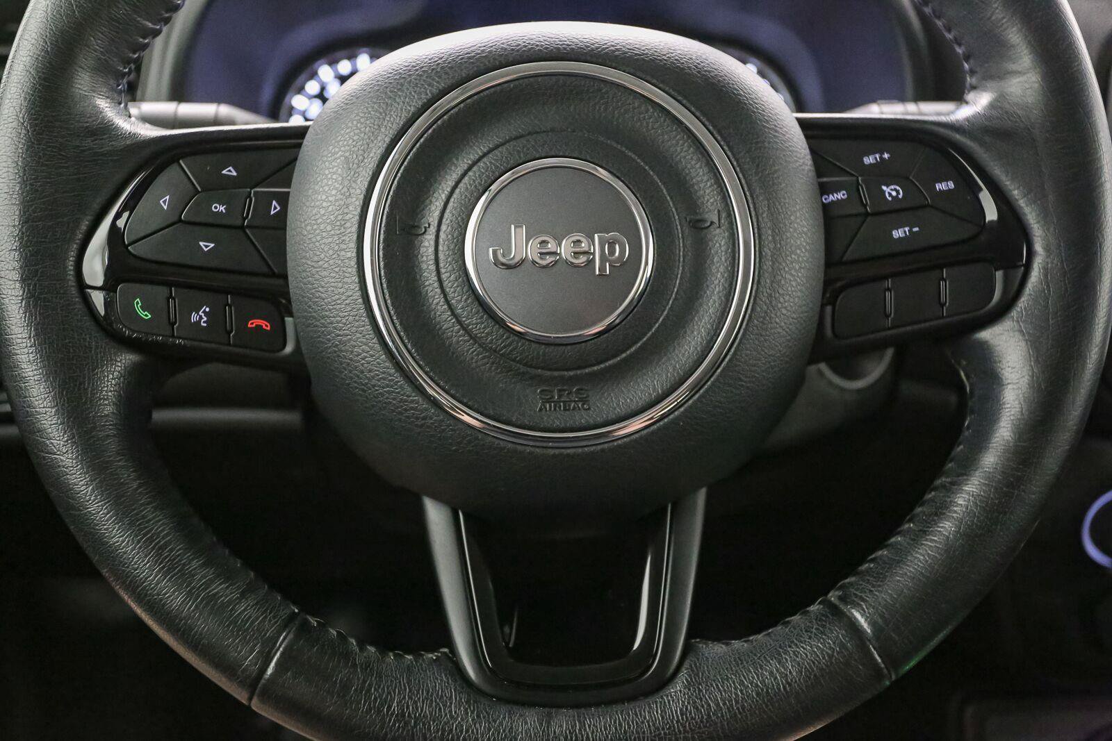 Used 2020 Jeep Renegade Altitude AWD/4WD image 32