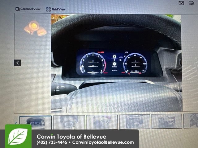 Used 2025 Toyota Tacoma TRD Off-Road AWD/4WD image 25