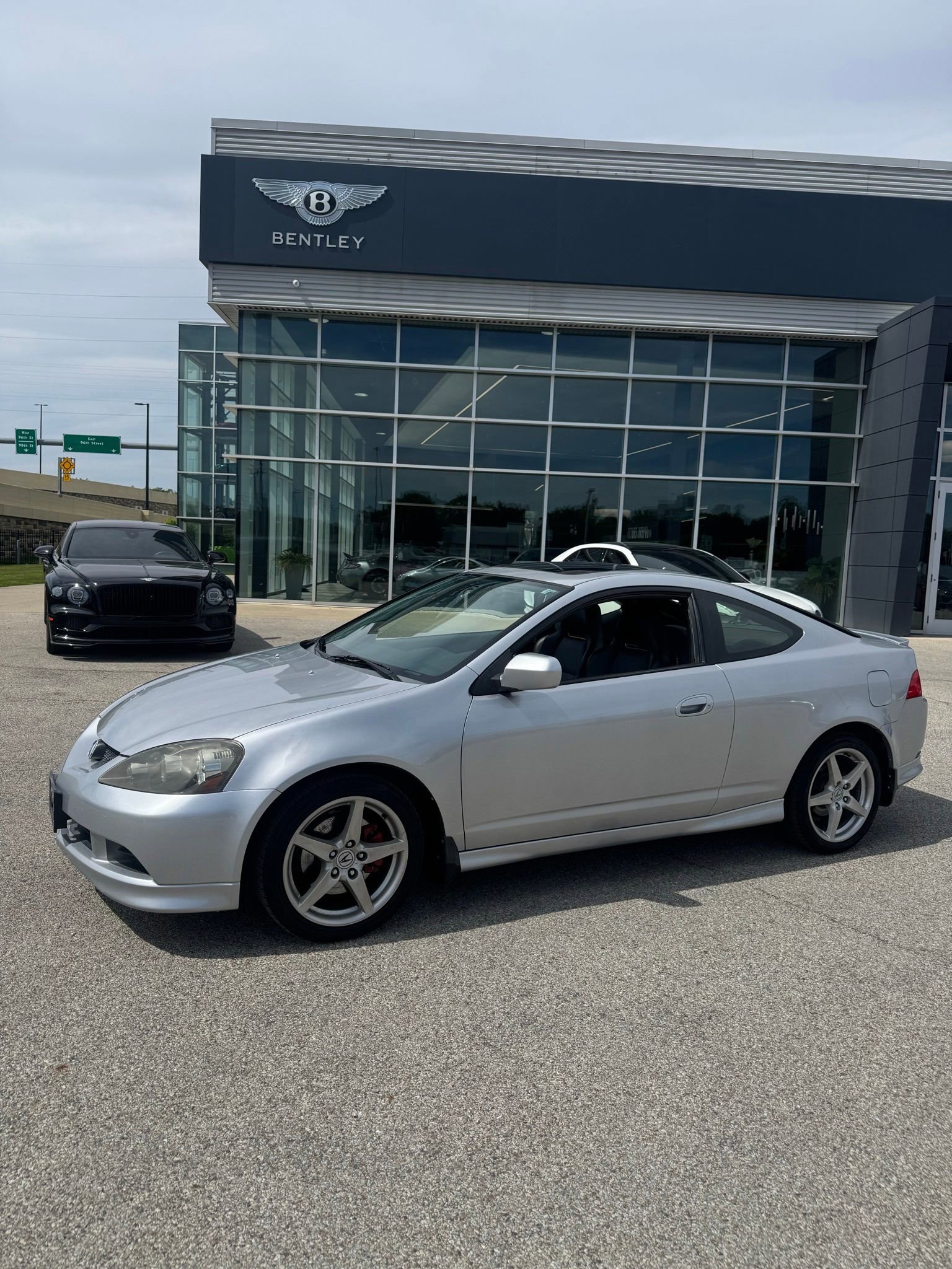 Used 2005 Acura RSX Type-S FWD image 1