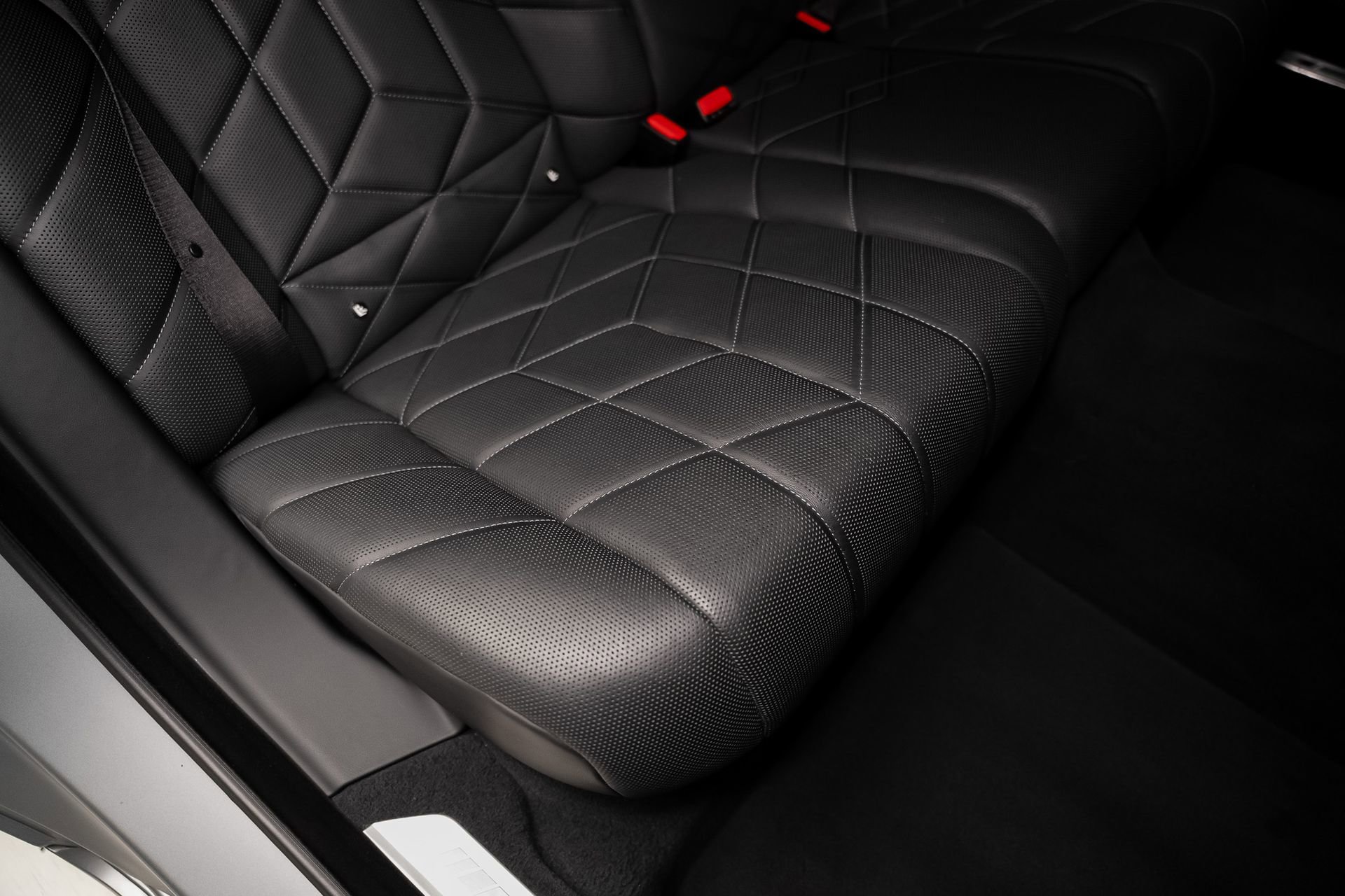 Used 2023 BMW 760i xDrive w/ Executive Package image 67