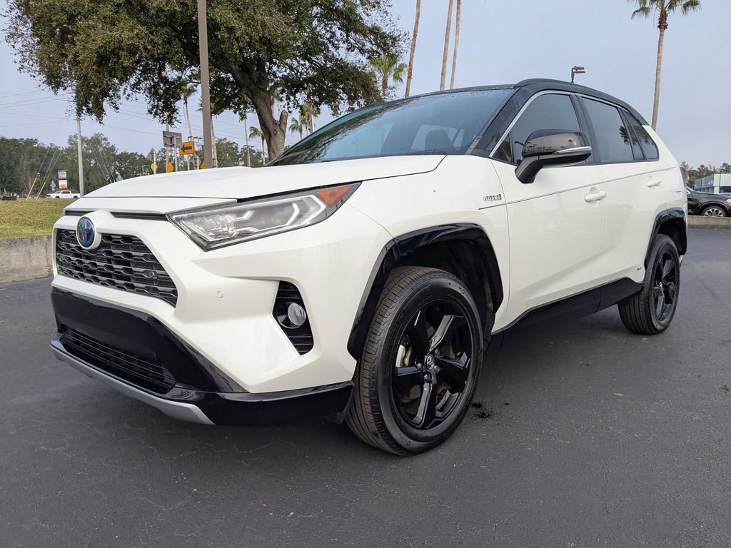 Used 2020 Toyota RAV4 XSE image 8