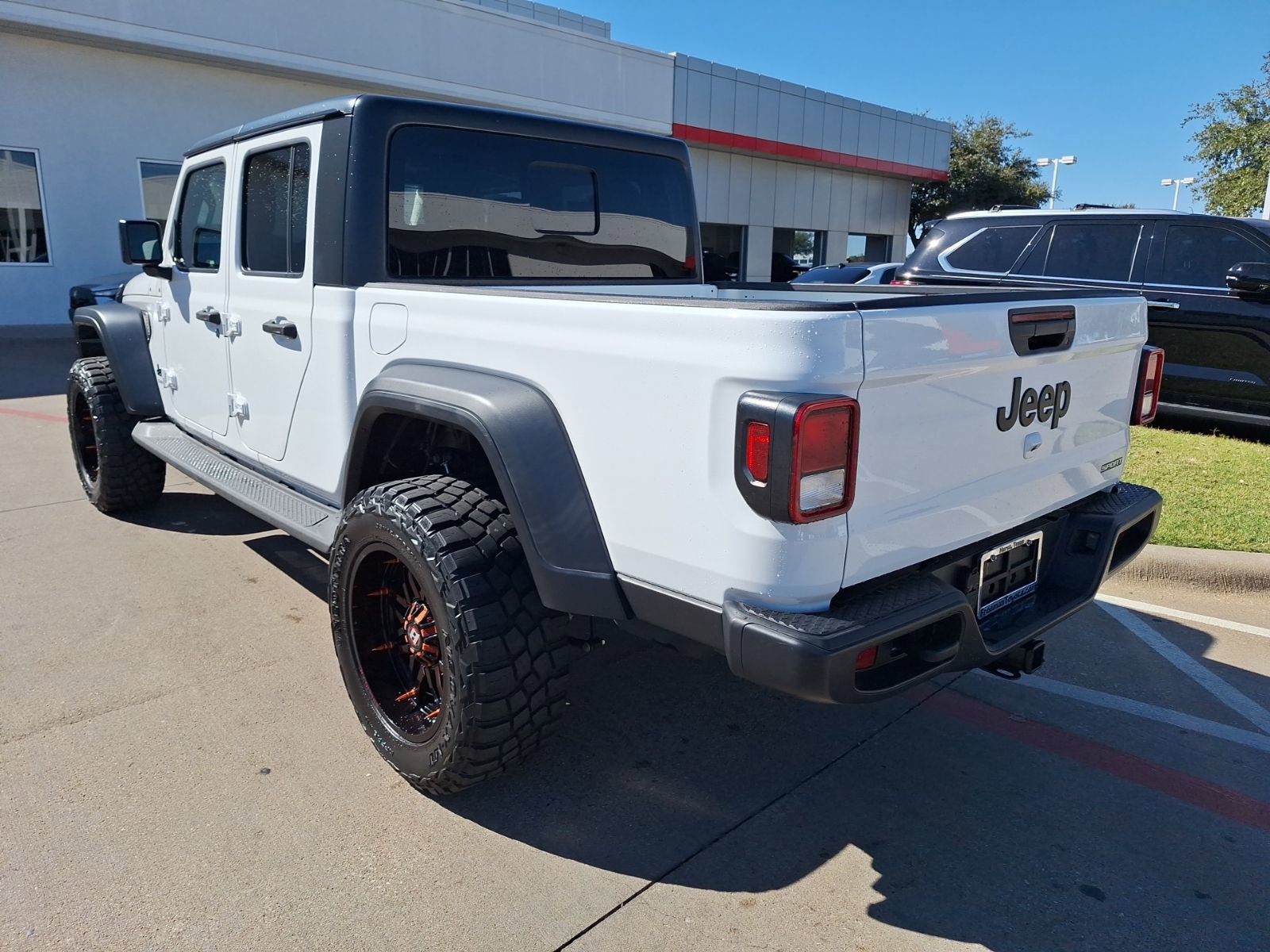 Used 2020 Jeep Gladiator Sport w/ Quick Order Package 24S image 4