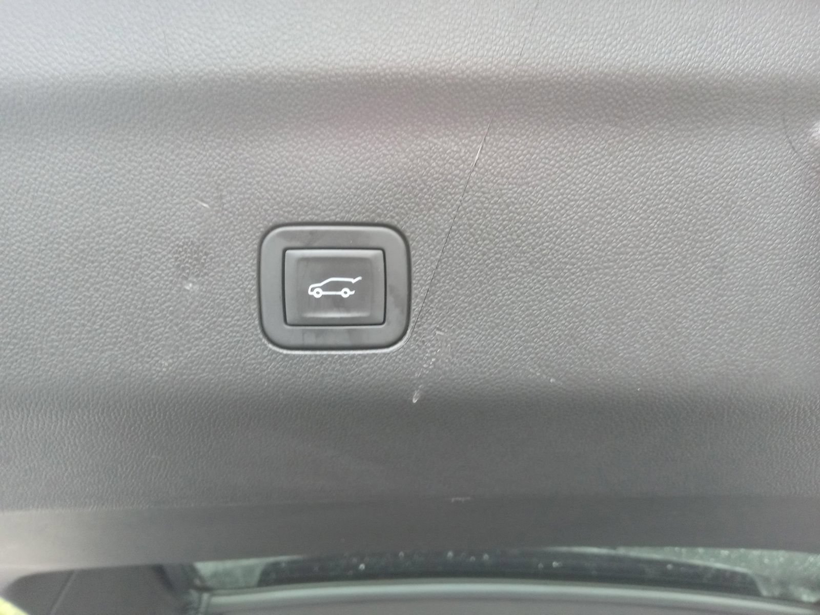 Used 2026 Cadillac Escalade ESV Sport w/ LPO, ONYX Package AWD/4WD image 29