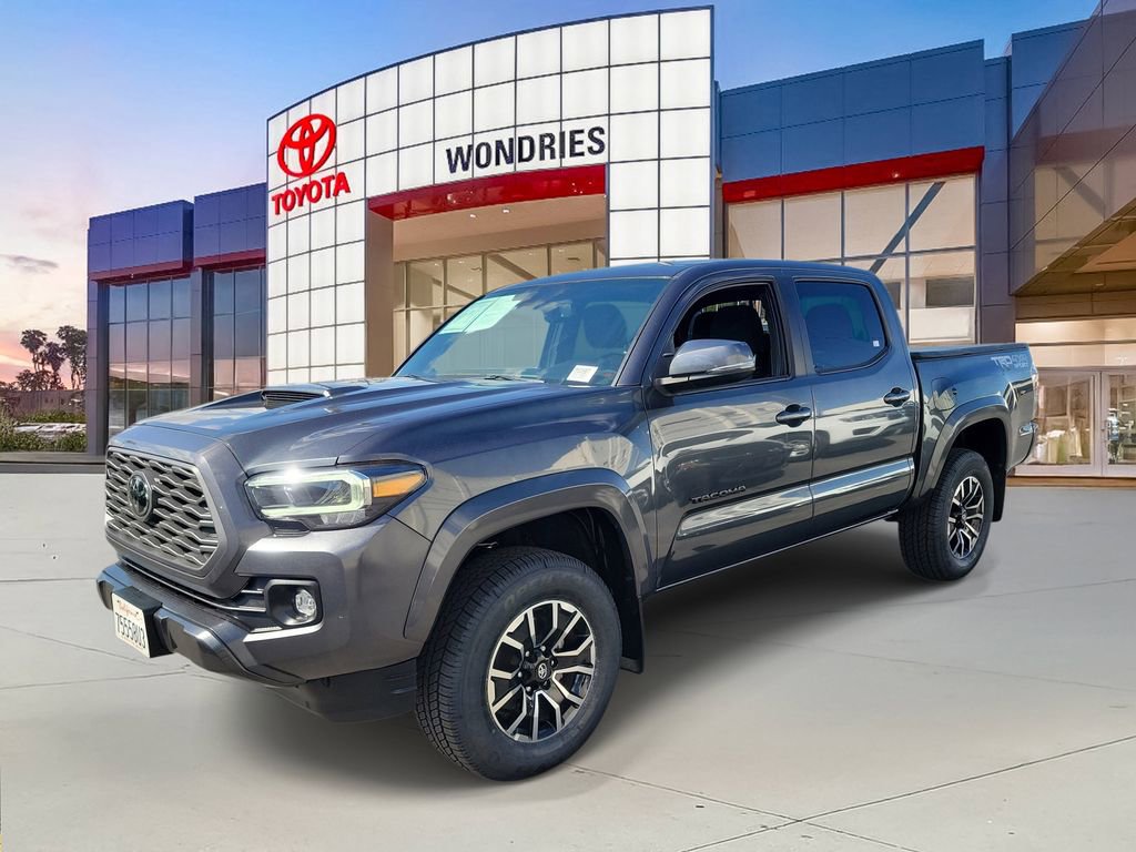 Used 2023 Toyota Tacoma TRD Sport AWD/4WD image 2