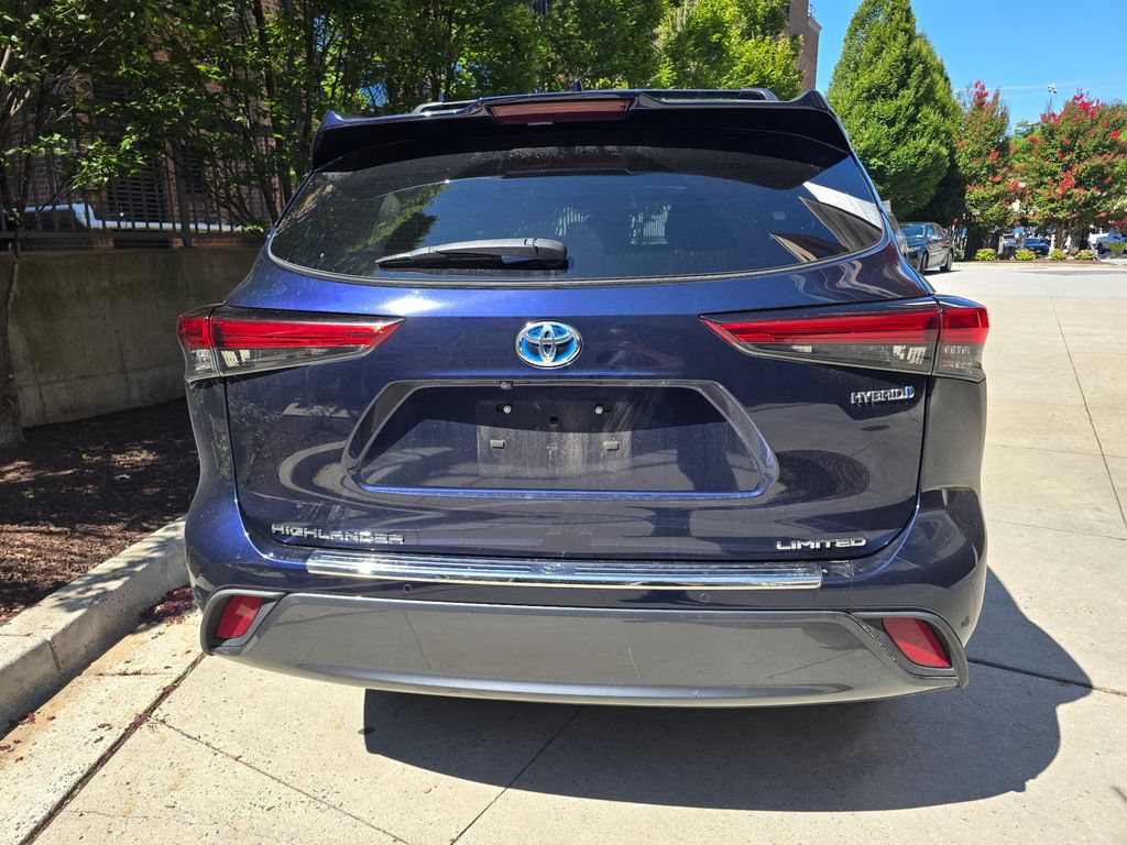 Used 2021 Toyota Highlander Limited AWD/4WD image 8