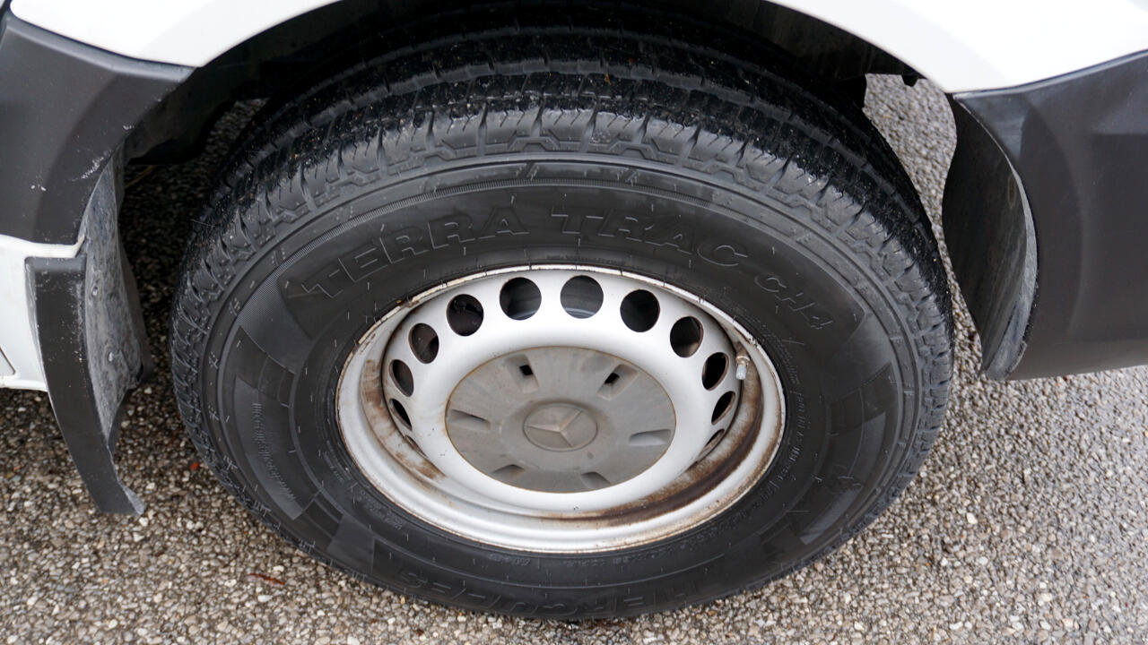 Used 2016 Mercedes-Benz Sprinter 2500 w/ Driver Comfort Package image 25