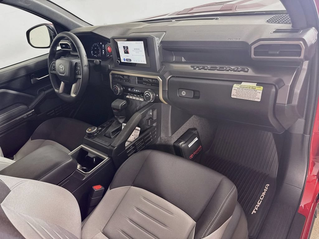 Used 2025 Toyota Tacoma TRD Sport AWD/4WD image 25