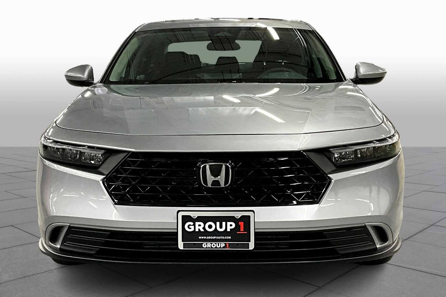 Used 2024 Honda Accord EX image 3