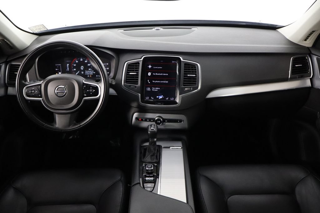 Used 2018 Volvo XC90 T5 Momentum w/ Convenience Package FWD image 13