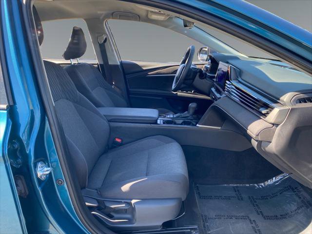 Certified 2025 Toyota Camry LE w/ Convenience Package image 15