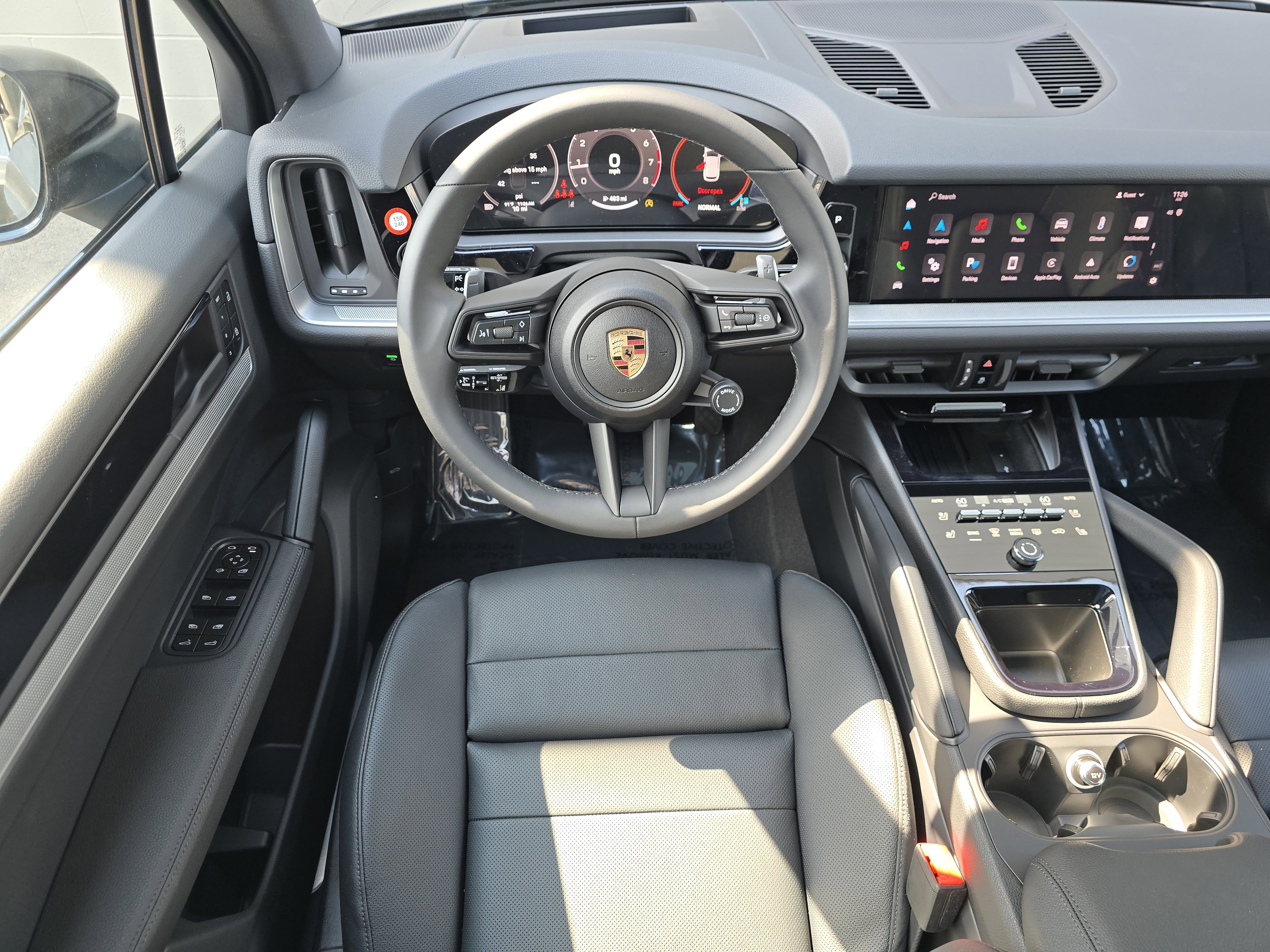 New 2025 Porsche Cayenne image 19