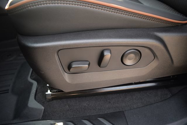 Used 2026 GMC Canyon AT4 w/ Technology Plus Package AWD/4WD image 20