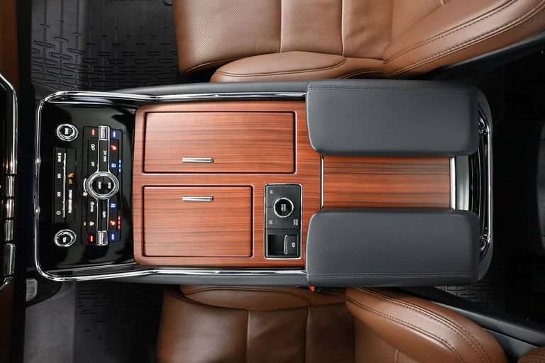 Used 2024 Lincoln Navigator Reserve w/ Equipment Group 201A AWD/4WD image 36