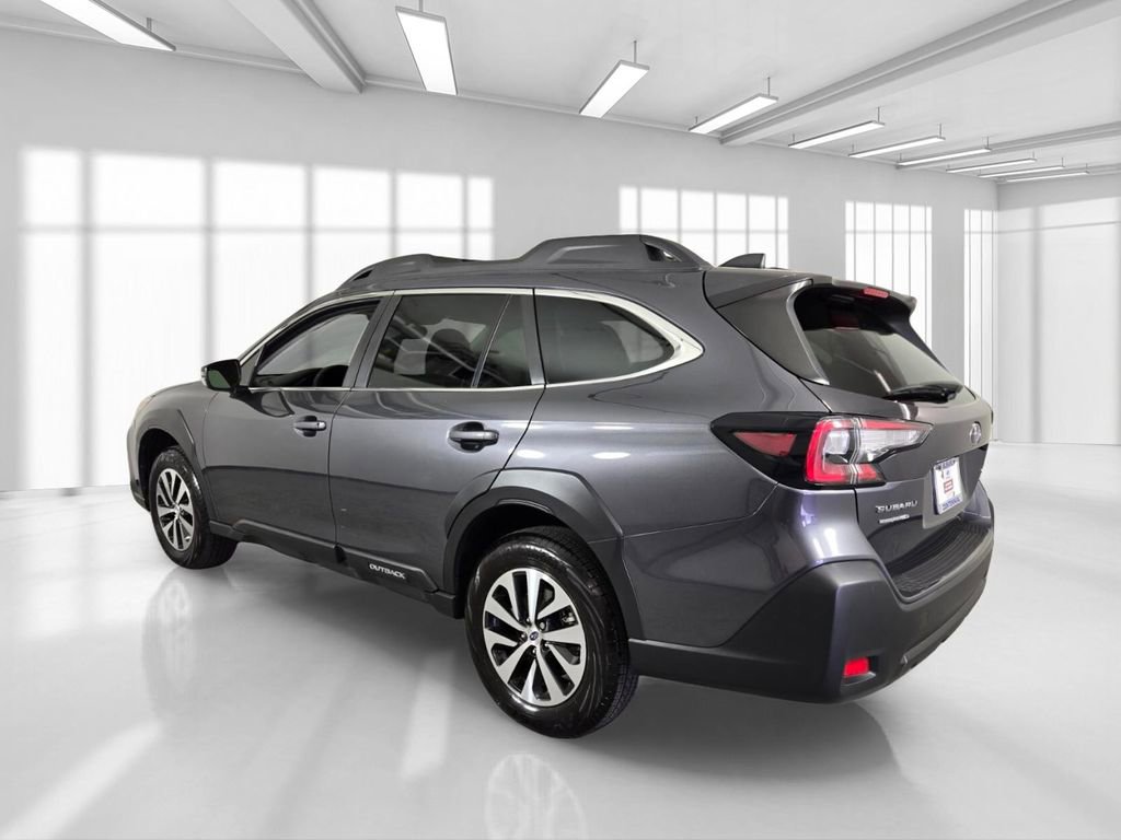 Certified 2023 Subaru Outback Premium AWD/4WD image 5