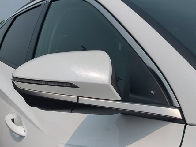 Used 2023 Hyundai Tucson Limited AWD/4WD image 11