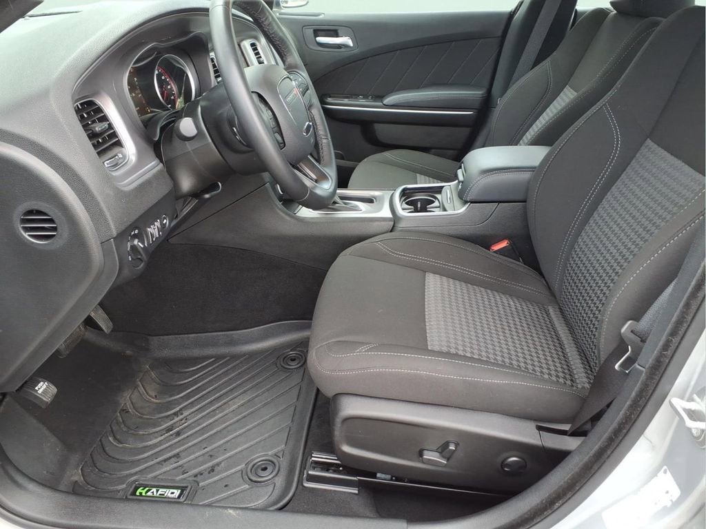 Used 2023 Dodge Charger SXT w/ Cold Weather Package image 15