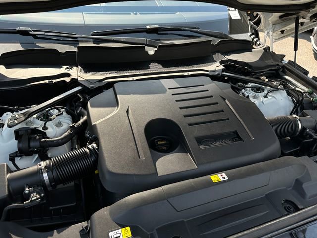 Used 2020 Land Rover Range Rover HSE image 46