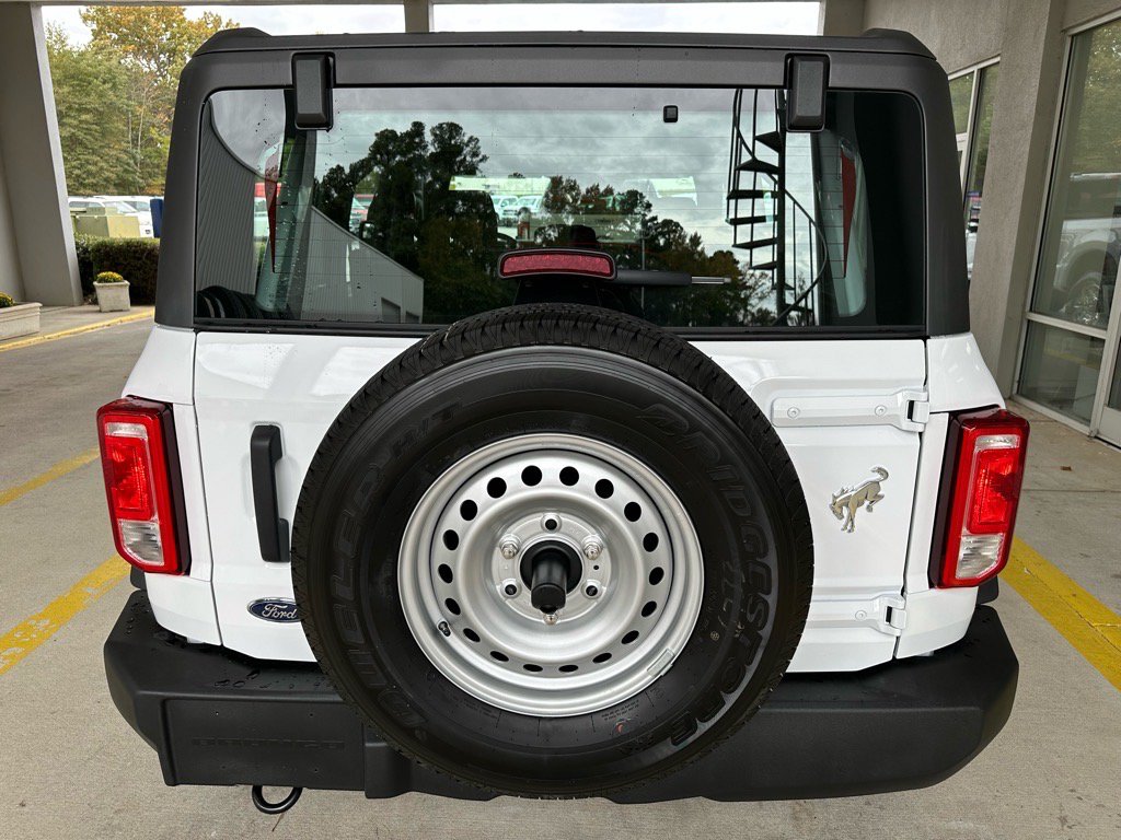 New 2025 Ford Bronco 4-Door AWD/4WD image 11