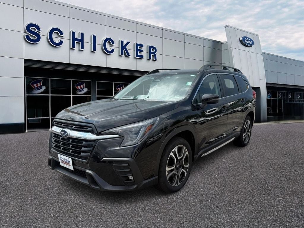 Used 2023 Subaru Ascent Limited AWD/4WD image 4