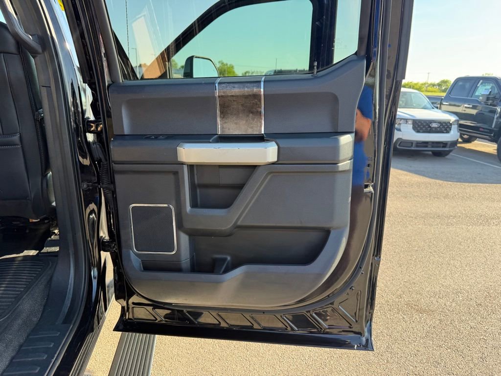 Used 2022 Ford F250 Lariat w/ Tremor Off-Road Package image 22