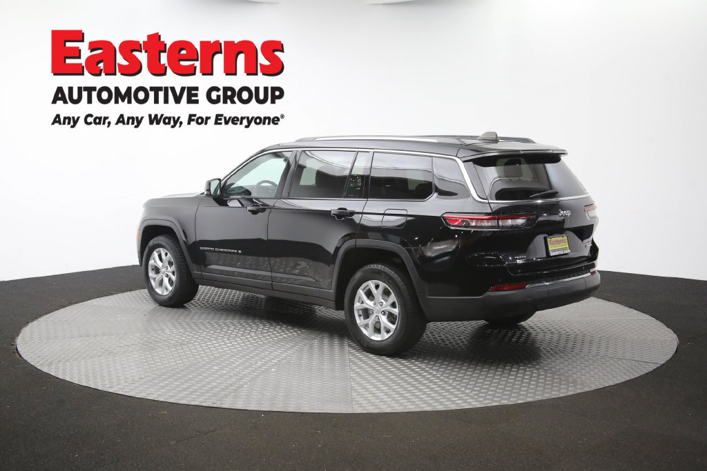 Used 2023 Jeep Grand Cherokee L Limited AWD/4WD image 68