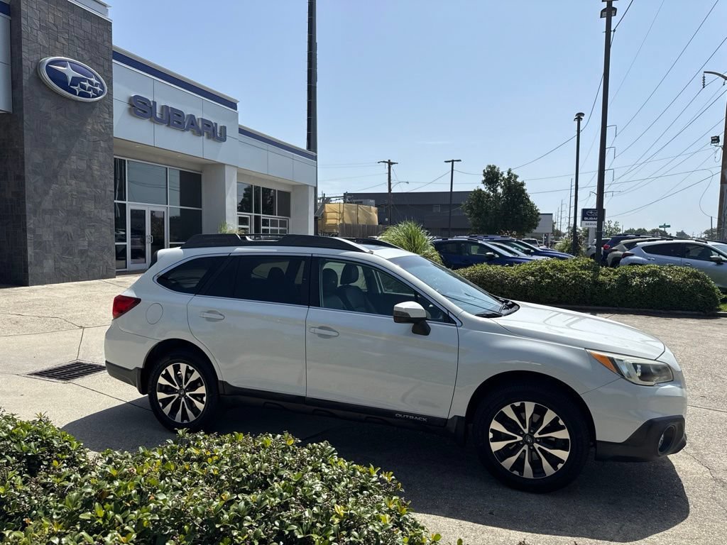 Used 2015 Subaru Outback 2.5i Limited AWD/4WD image 8