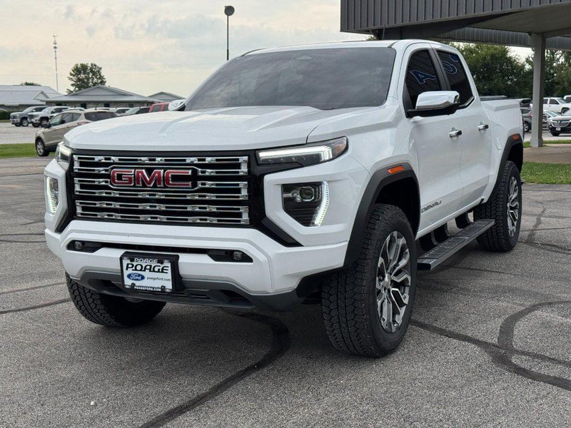 Used 2026 GMC Canyon Denali AWD/4WD image 8