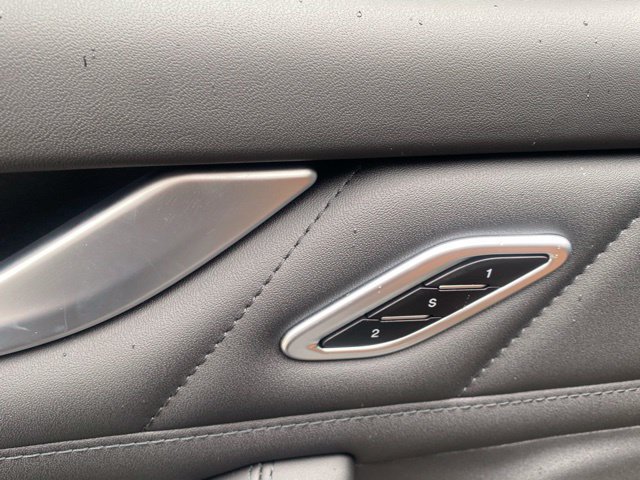 New 2024 Maserati Levante Trofeo AWD/4WD image 19