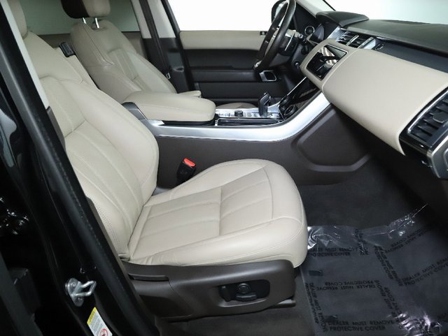 Used 2022 Land Rover Range Rover Sport HSE Silver Edition image 35