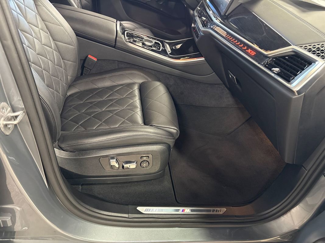 Used 2024 BMW X5 sDrive40i w/ M Sport Package image 45