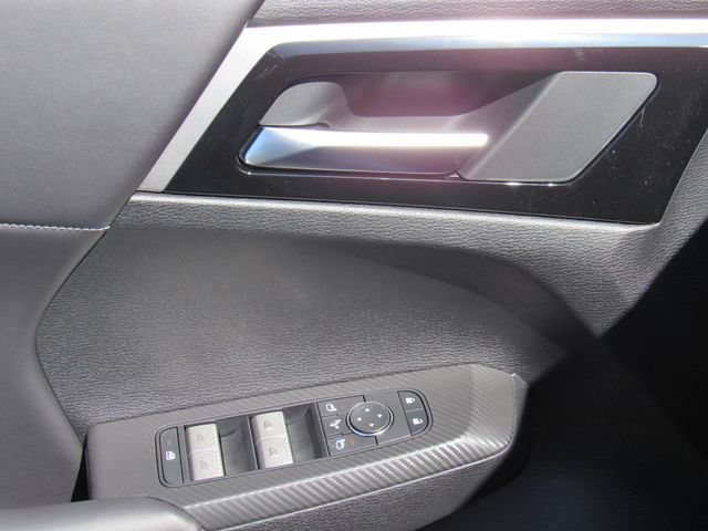 New 2026 Mitsubishi Outlander SE FWD image 21